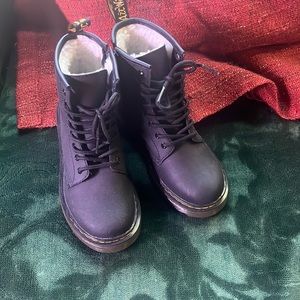 Dr. Martens 1460 Serena J Sherpa Lined Youth Boots